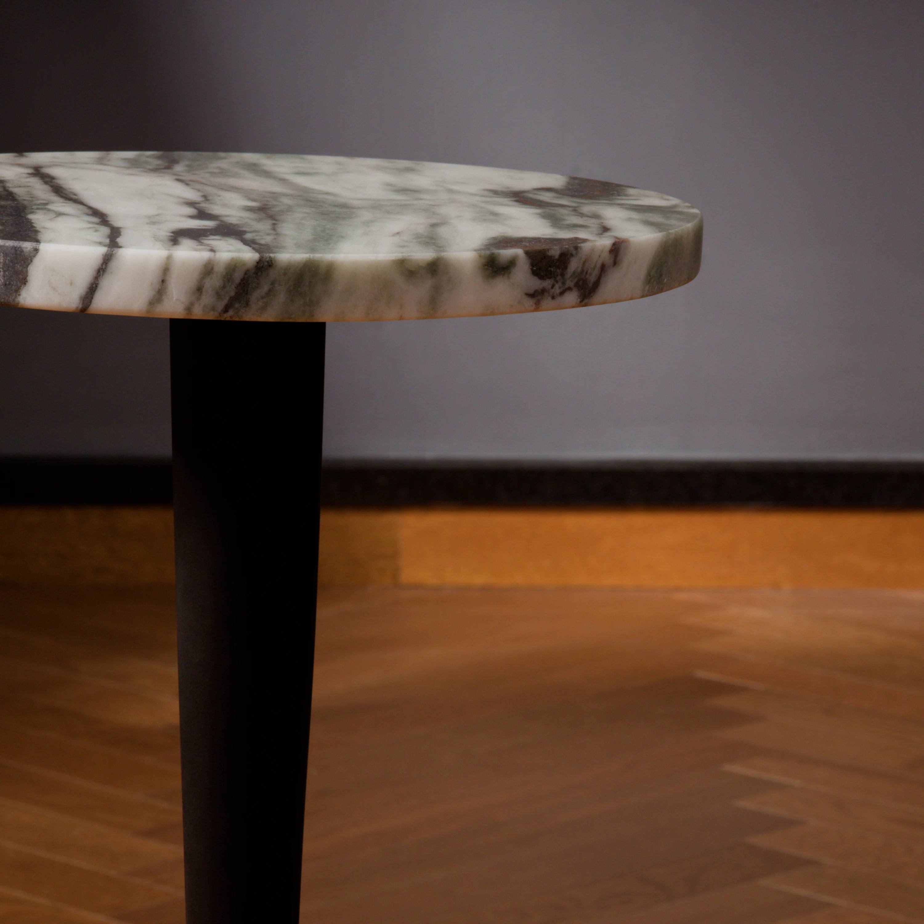 Corce Round SideTable - B