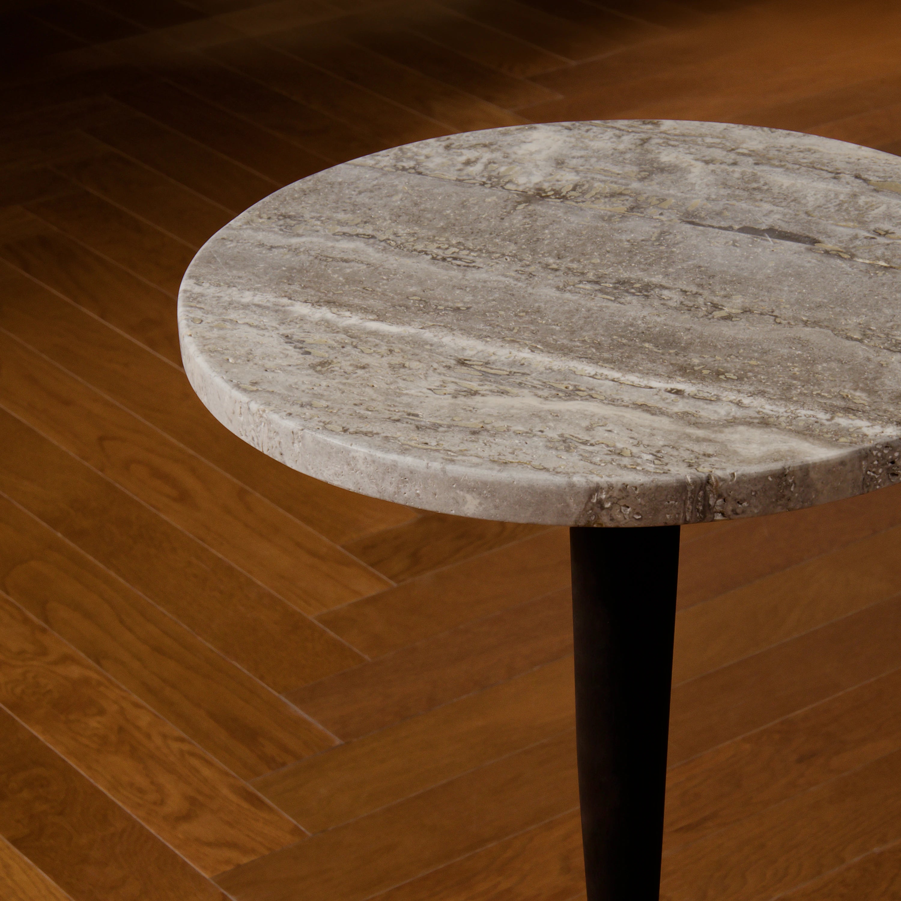 Corce Round SideTable - B