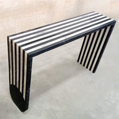 JORGE CONSOLE TABLE