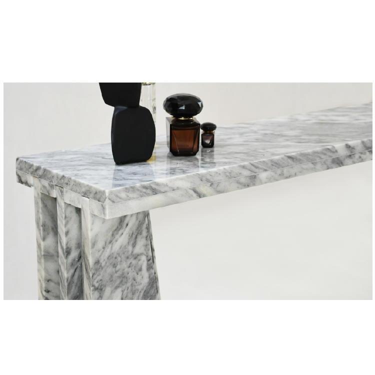 OCTA CONSOLE TABLE