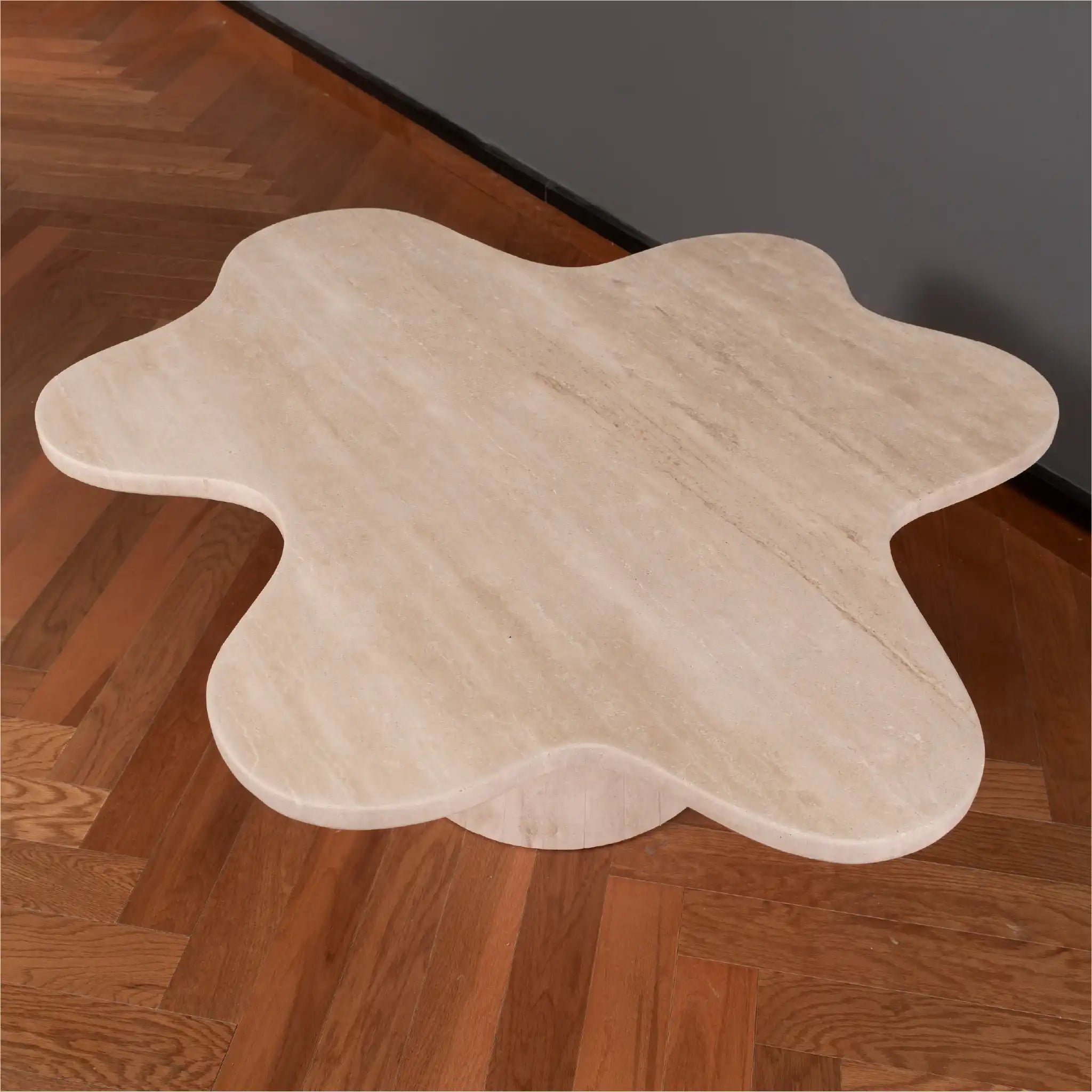 Petalo travertine coffee table - Marbeya Charm