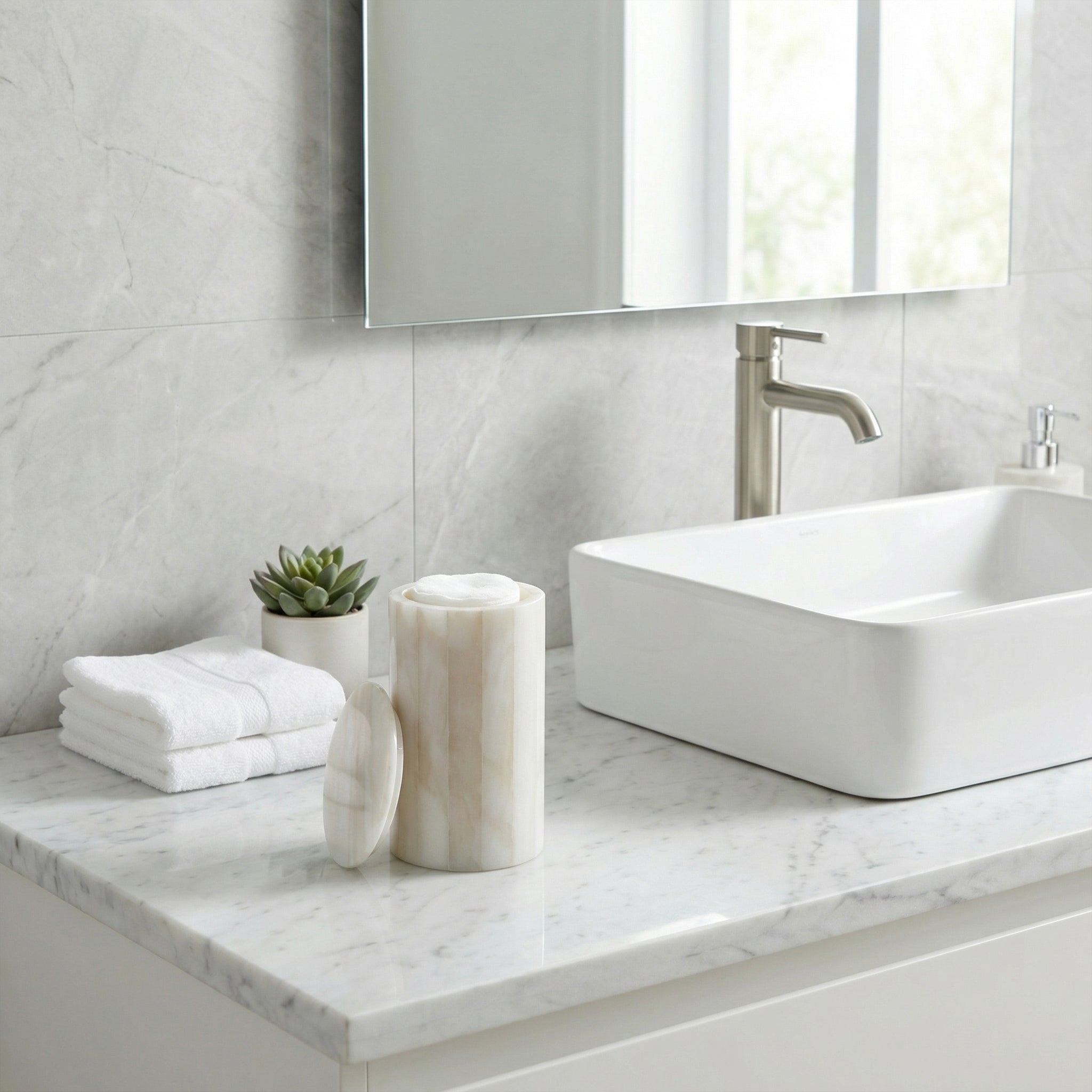 Round Marble Container