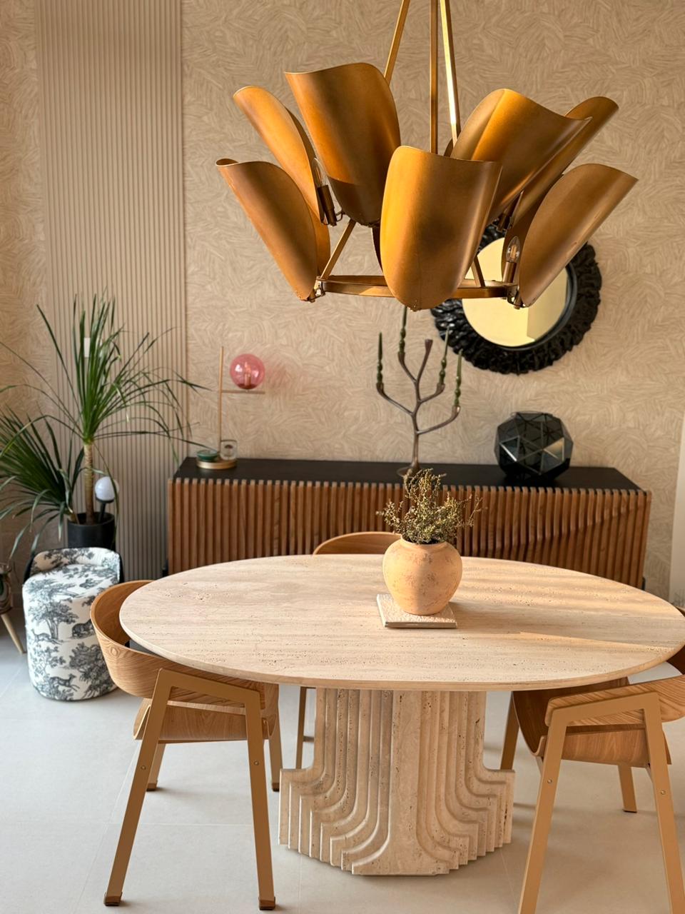 TRISSA OVAL DINING TABLE